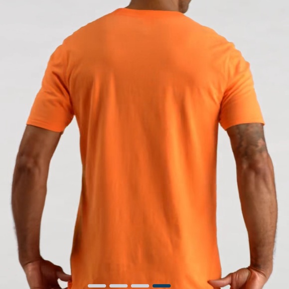 NEW HOKA One One All-Day tee - Picture 3 of 14